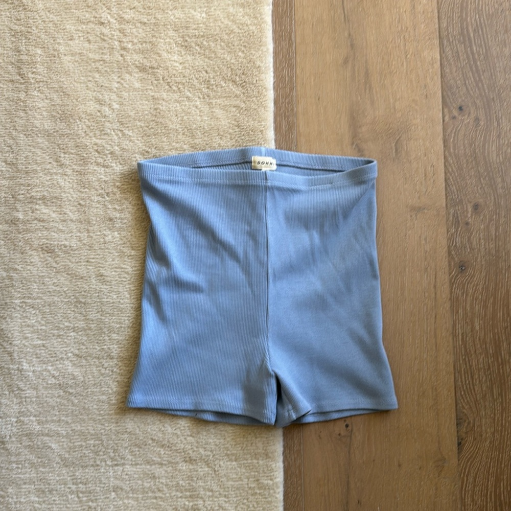 Donni ribbed blue shorts size small